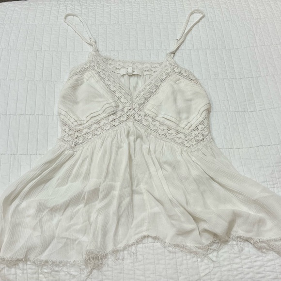 White Distressed Lace Flowy Tank Top - Picture 1 of 3